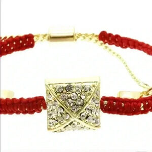 Last One**Golden pyramid bracelet